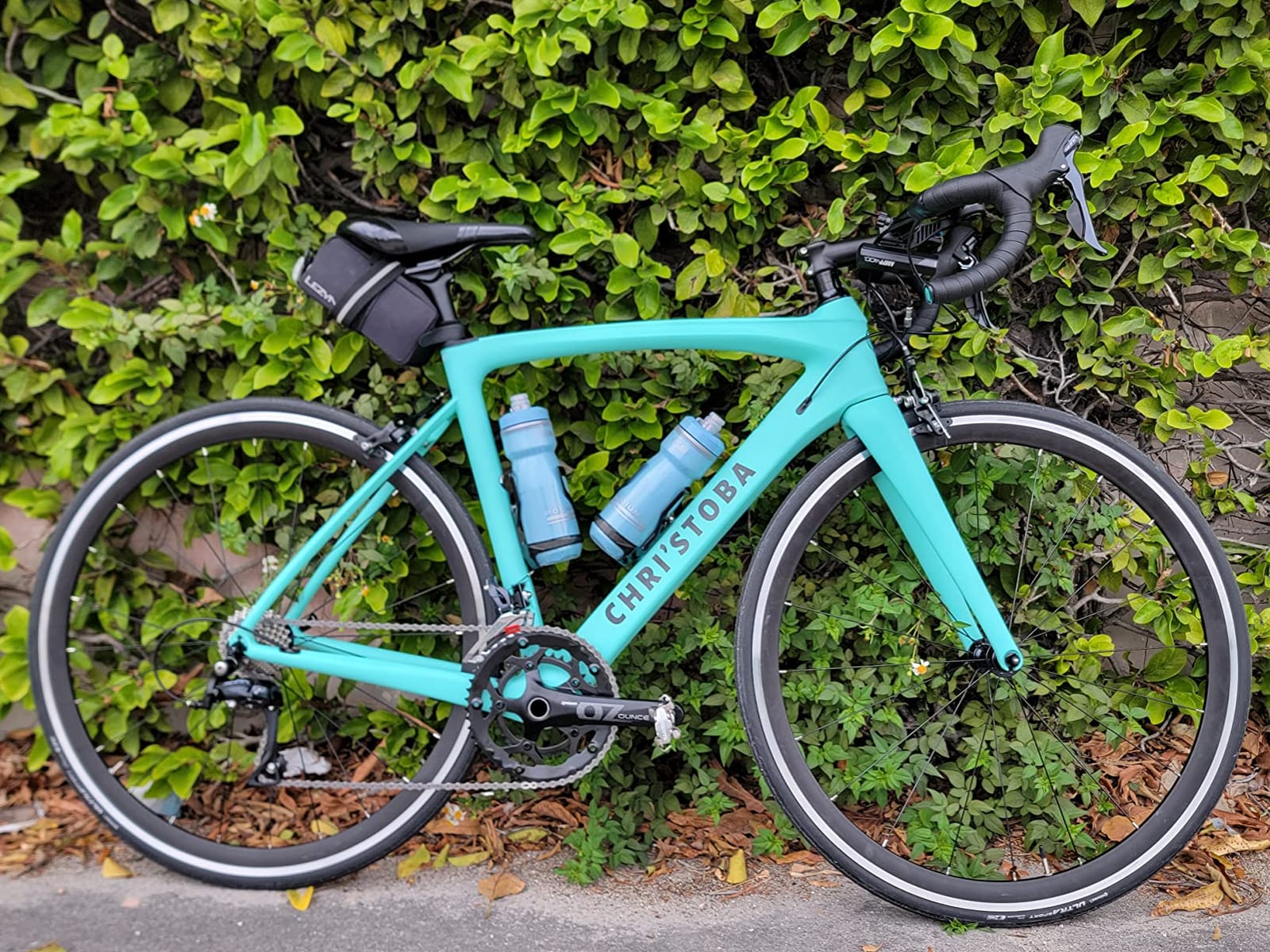Carbon Road Bike Model H 18.7 lb – Custom Bike Club Logo Carbon Fiber Frame Road Bike with Shimano Tiagra 20 speeds customer photo 1
