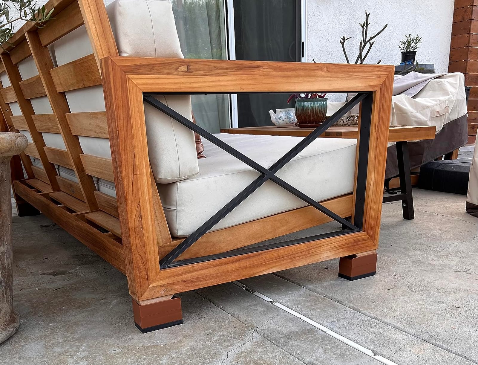SAFAVIEH Couture Outdoor - Andros Sofa - Brown & Beige - Brazilian Teak Wood - Slatted Design with Removable Cushions - Ideal for Patio, Deck, Porch, Backyard, 16