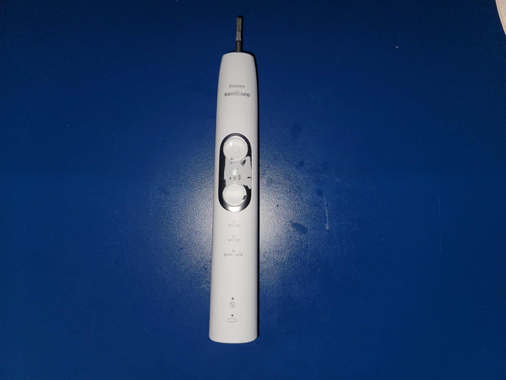 Philips Sonicare ProtectiveClean 6500 Rechargeable Electric Toothbrush customer photo 2
