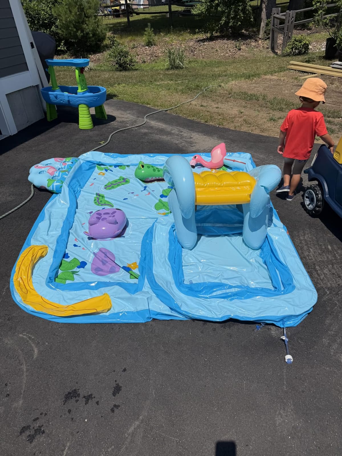 INTEX 57128MW Shark Play Center Inflatable Kiddie Pool, 61.5in x 51in x 33in, Ages 2+ customer photo 1