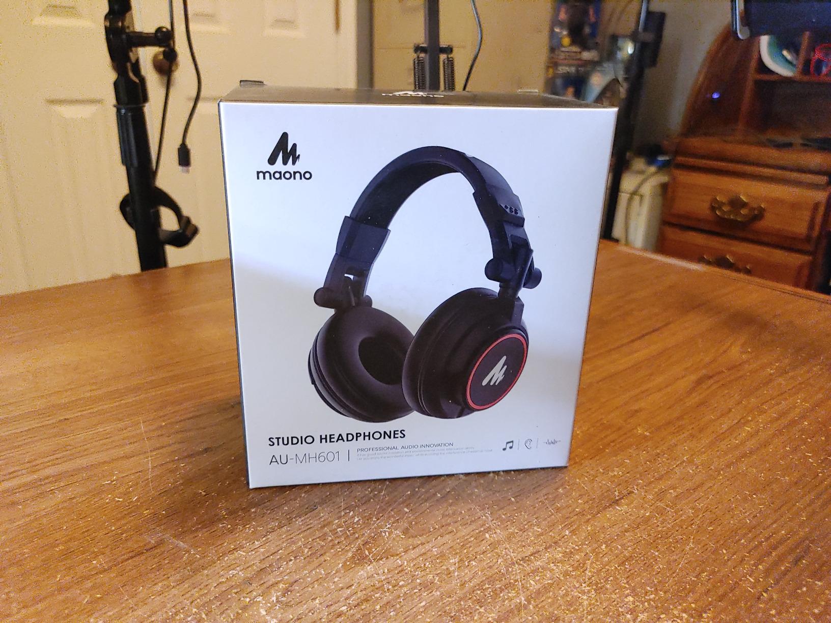 MAONO MH601 Wired Studio Headphone for Podcast Recording Stream DJ Mixing customer photo 1