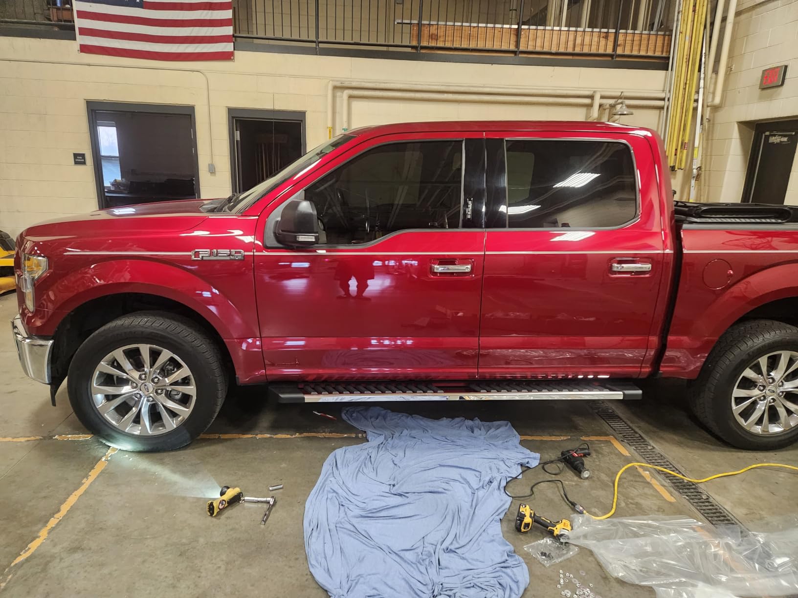 COMNOVA Pair Running Board Nerf Bar for 2015-2026 Ford F150 SuperCrew Cab customer photo 2