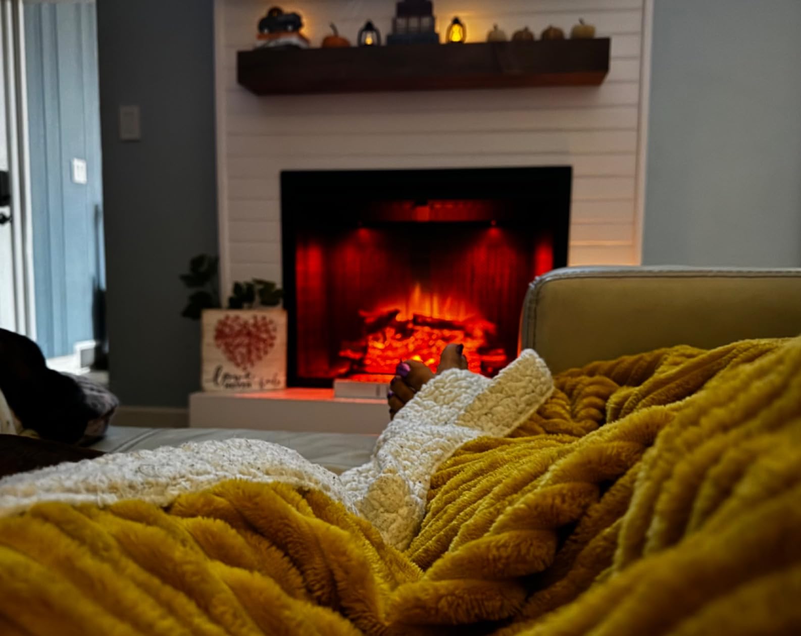 PuraFlame Klaus Electric Fireplace Insert with Fire Crackling Sound, Glass Door and Mesh Screen, 750/1500W, Black, 33 1/16 Inches Wide, 25 9/16 Inches High customer photo 2