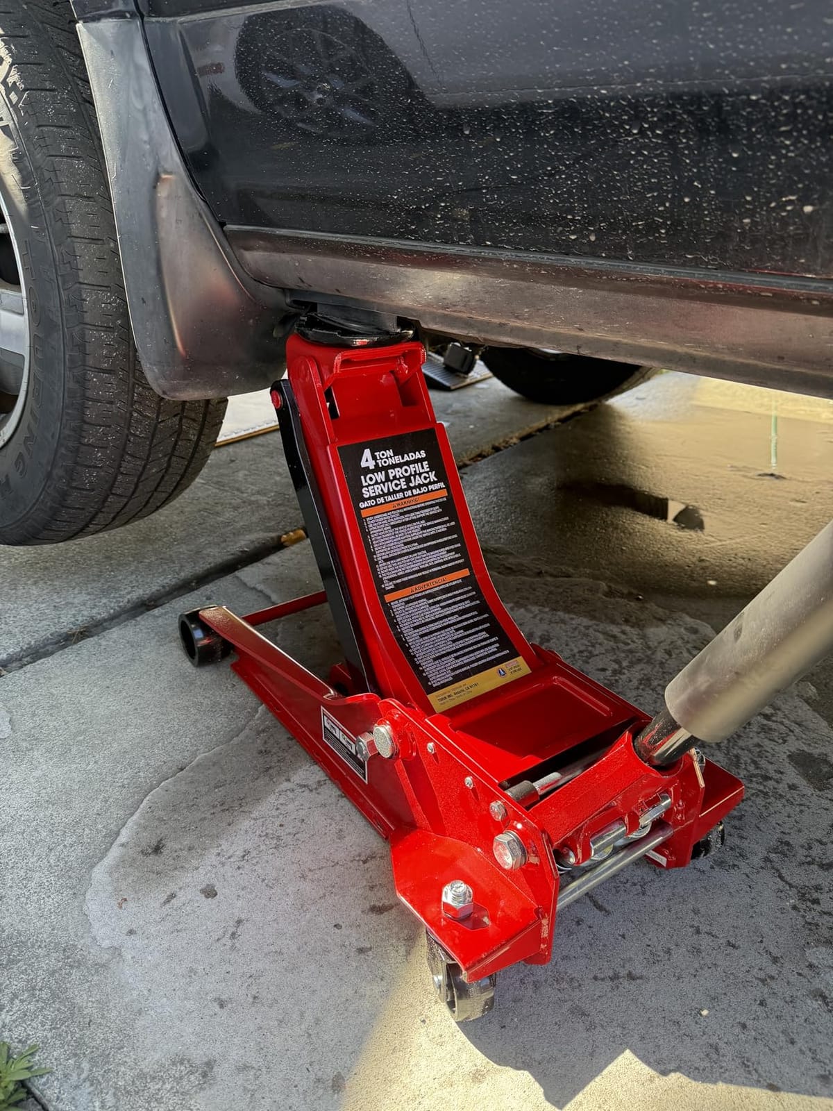 Big RED 4 Ton (8,000 lb) Hydraulic Low Profile Service Floor Jack customer photo 2