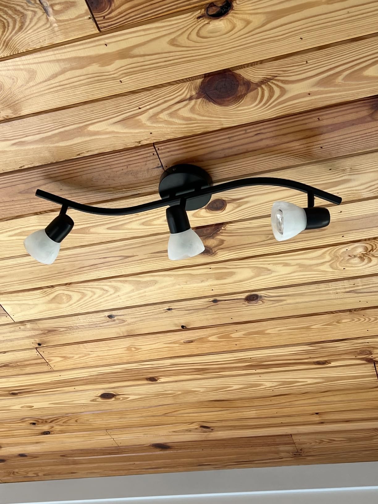 XiNBEi Lighting 4 Light Black Curved Track Lights Ceiling for Bathroom customer photo 2