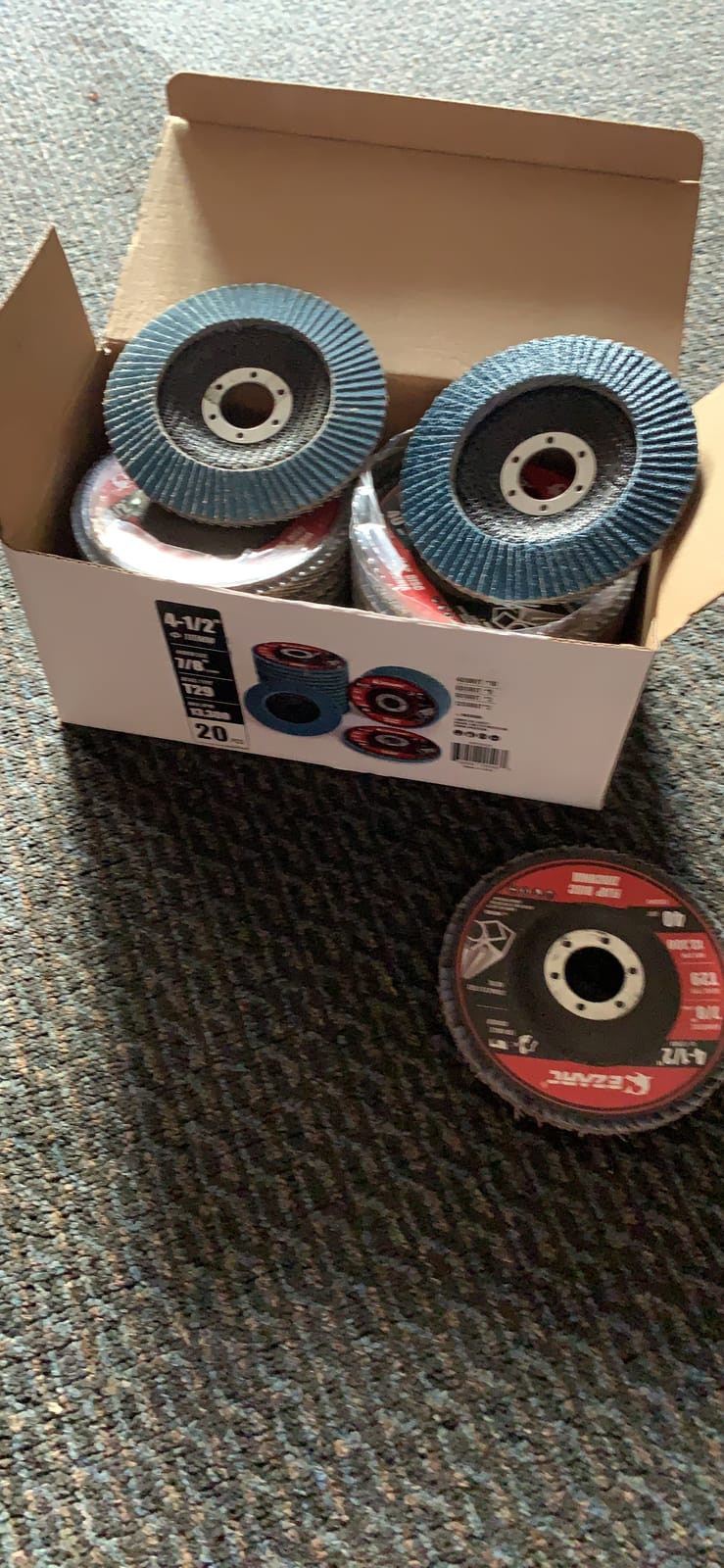 EZARC Zirconia Flap Discs 40 Grit, 4-1/2 x 7/8-Inch, Type 29, 10-Pack customer photo 1