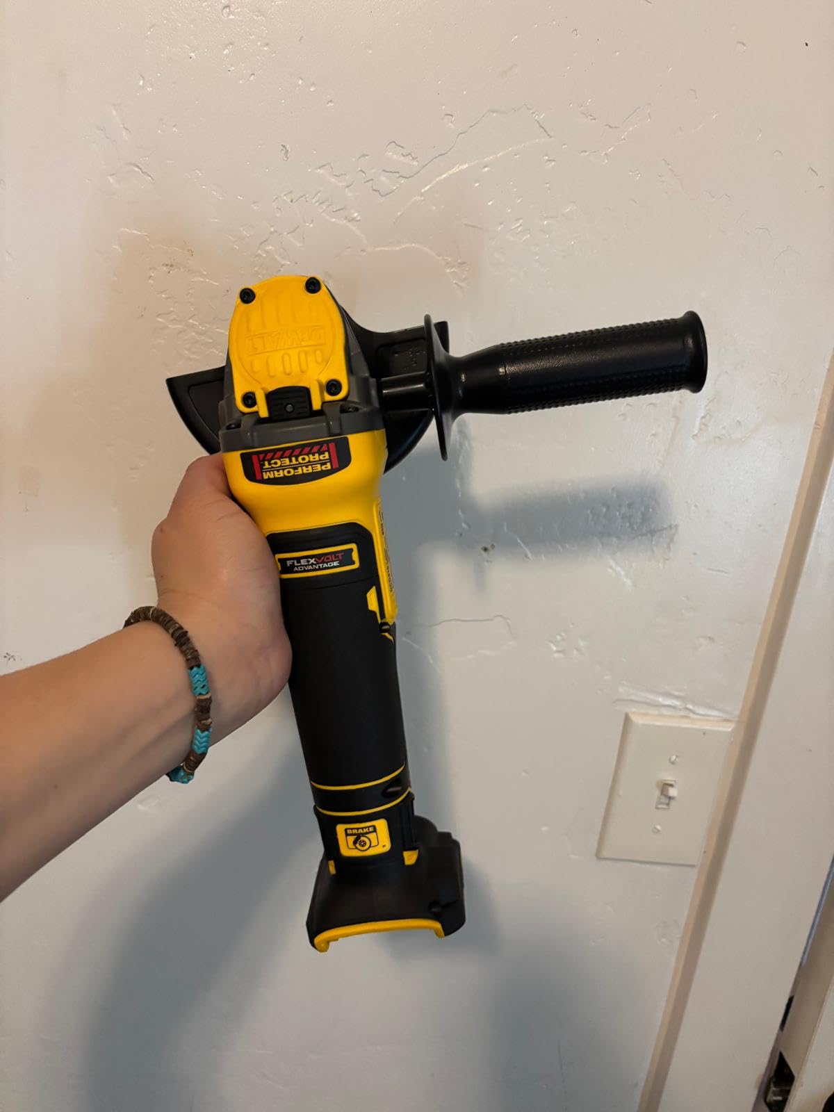 DEWALT FLEXVOLT ADVANTAGE 20V MAX* Angle Grinder, Paddle Switch, 4-1/2-Inch to 5-Inch, Tool Only (DCG416B) customer photo 2