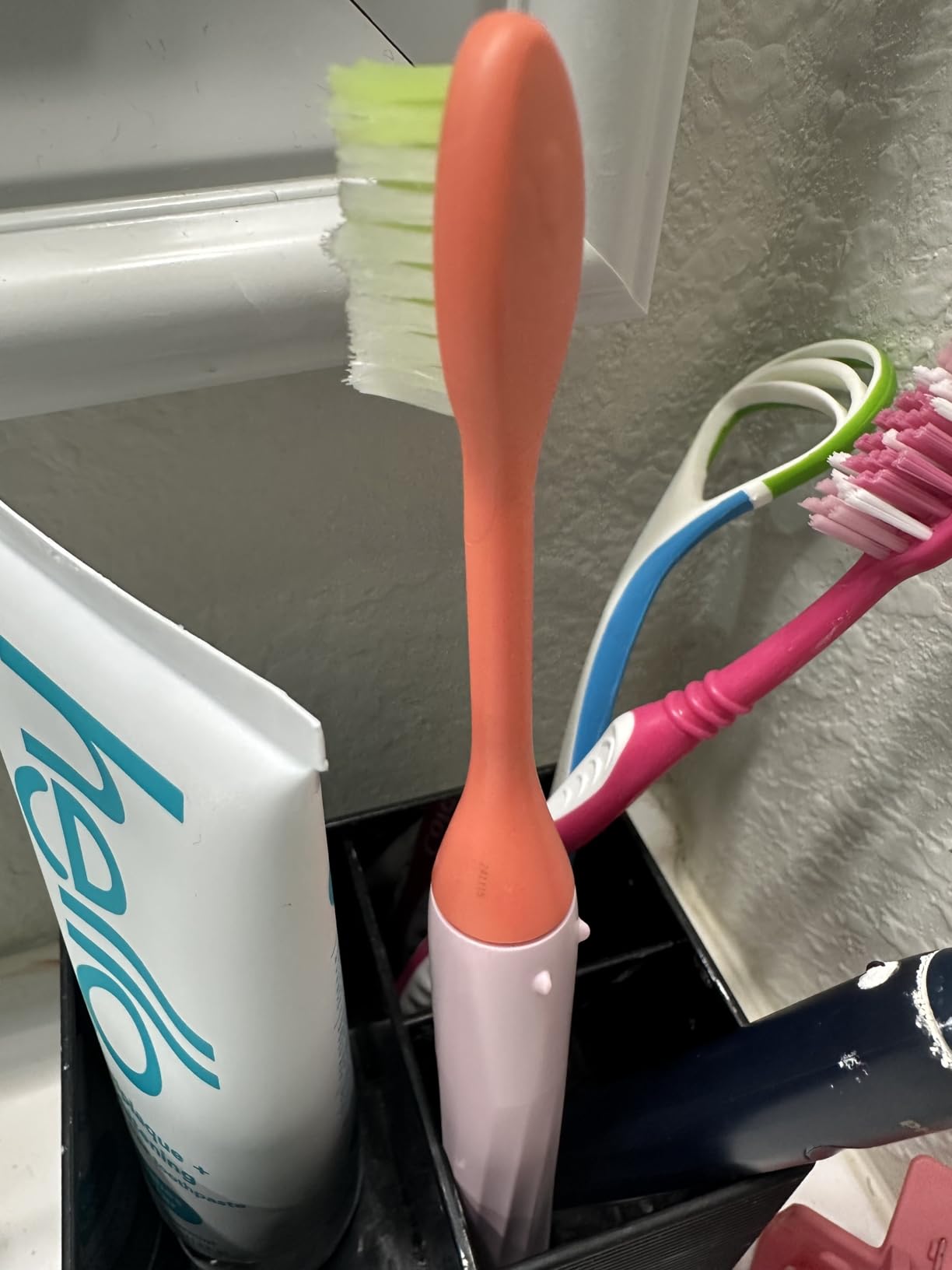 Philips One by Sonicare, 2 Brush Heads, Miami Coral, BH1022/01 customer photo 2