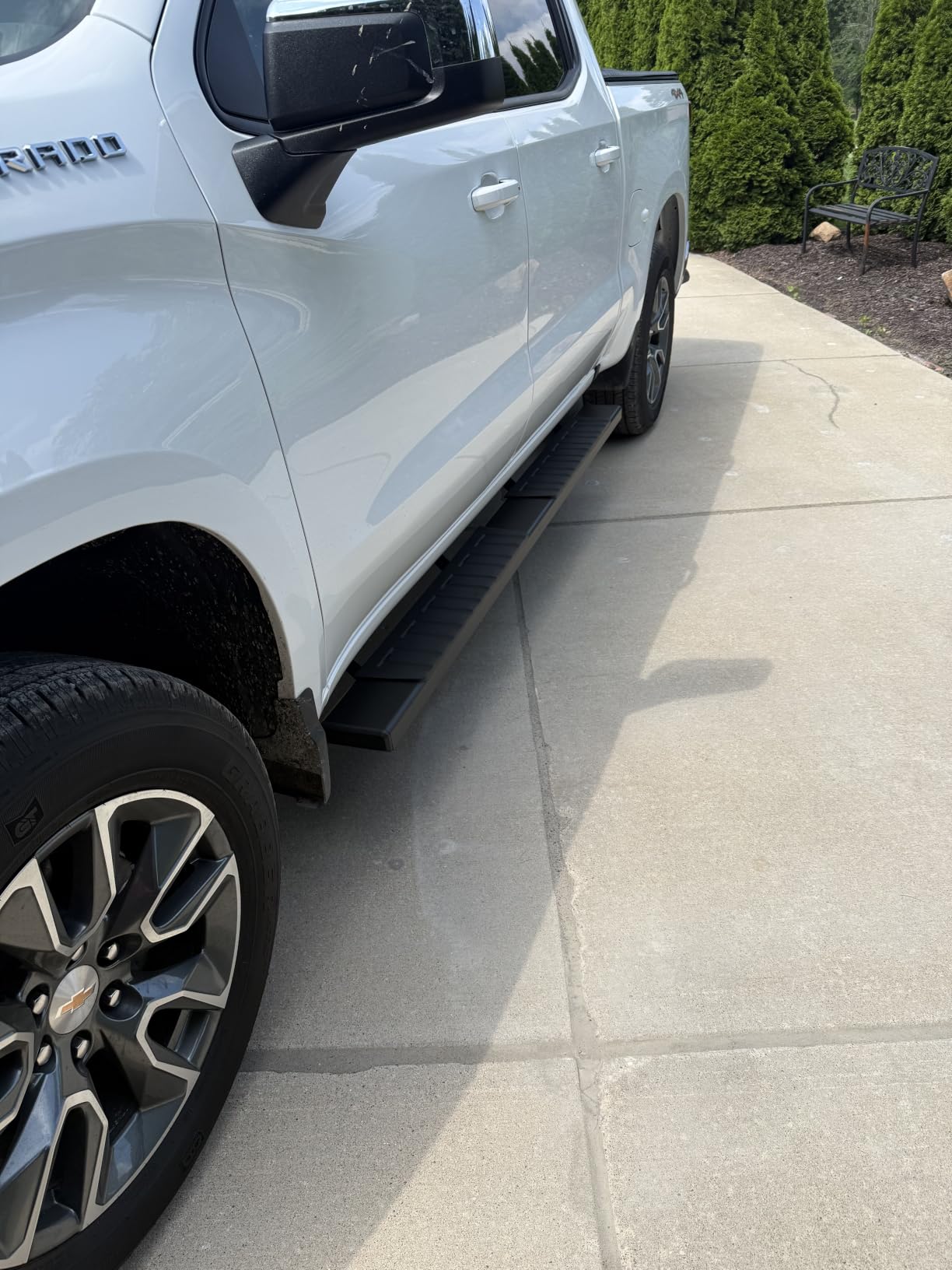 COMNOVA 6 Inches Running Boards& Steps Step Bars Compatible with 2019-2026 Chevy Silverado 1500, 2020-2026 Silverado/Sierra 2500HD 3500HD Crew Cab, A Pair Running Boards for Silverado Crew cab. customer photo 1