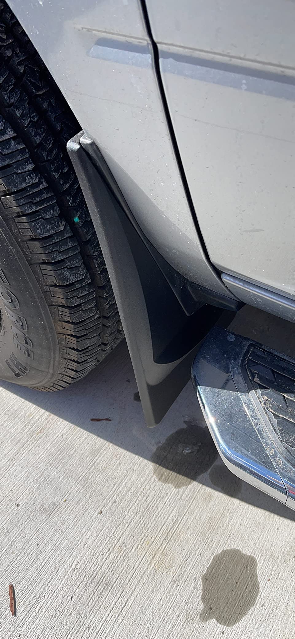 WeatherTech Custom No Drill Splash Guard MudFlaps for RAM Ram 2500/3500, Ram Truck 2500/3500 - Front & Rear Set (110108-120108), Black customer photo 1