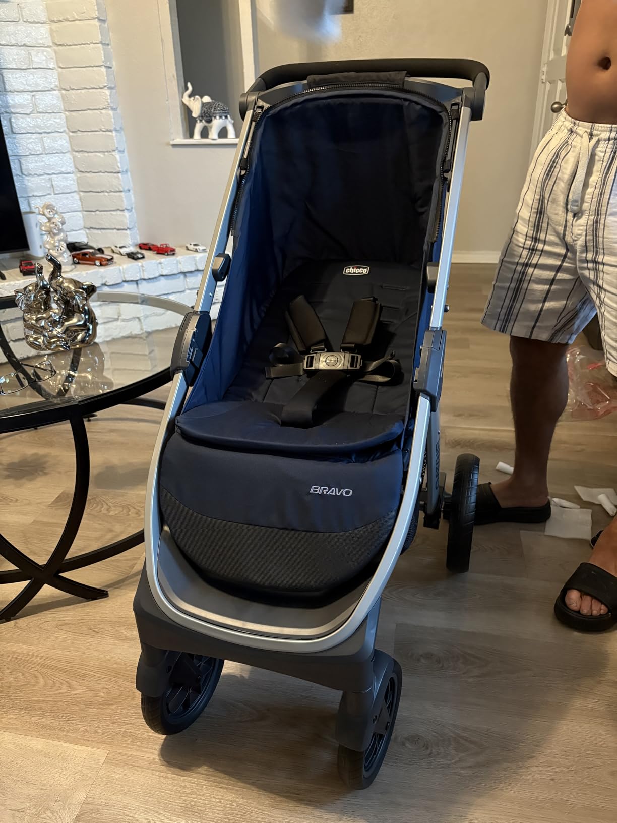 Chicco Bravo 3-in-1 Travel System, Quick-Fold Stroller with Car Seat customer photo 2