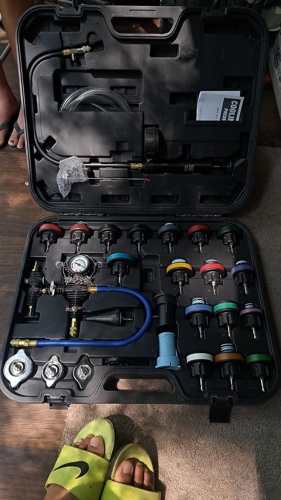 Mishimoto MMTL-CPT-28 Coolant Pressure Tester and Vacuum Refill Kit, 28-Piece Universal Fit, Black customer photo 1