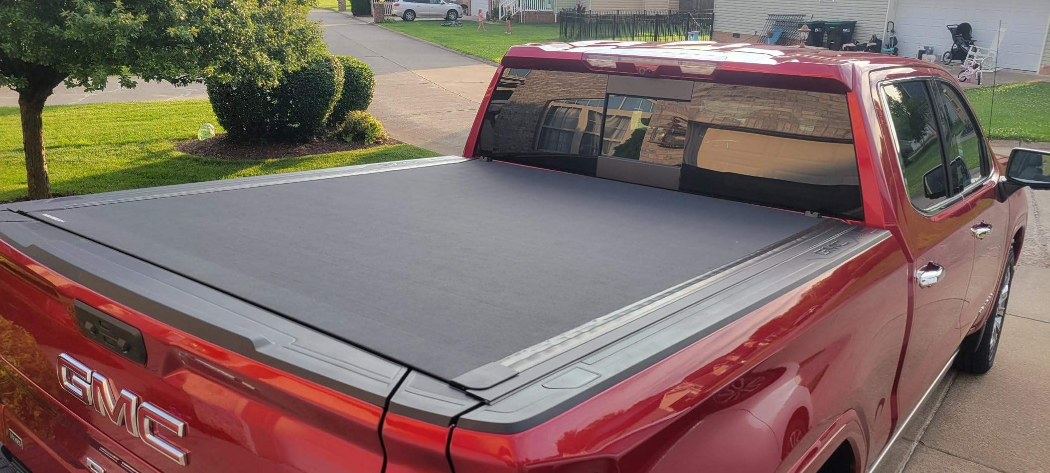 RealTruck BAK Revolver X4s Hard Rolling Truck Bed Tonneau Cover | 80131 | Fits 2019-2026 Chevy/GMC Silverado/Sierra, Works w/MultiPro/Flex Tailgate 6' 7