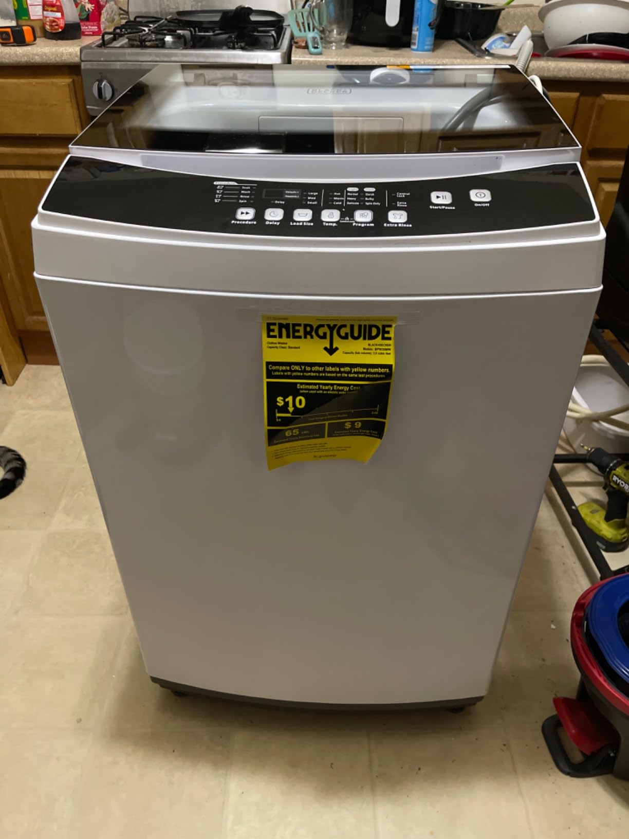 BLACK+DECKER 3.0 Cu. Ft. Portable Washer, 26.5 lb. Capacity, BPW30MW, White customer photo 1