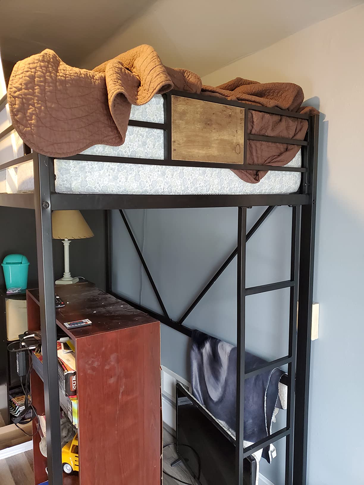 SHA CERLIN Loft Bed Twin Size with Ladder and Guardrail,Rustic Design customer photo 2