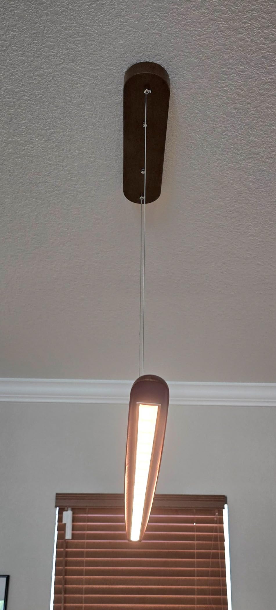 YISDESIGN Wood Linear Pendant Hanging Light Fixture Minimalist Light Linear Chandelier Wood Kitchen Island Lighting 40w Dimmable for Dining Room Dining Table Living Room Pool Table Walnut Color customer photo 2