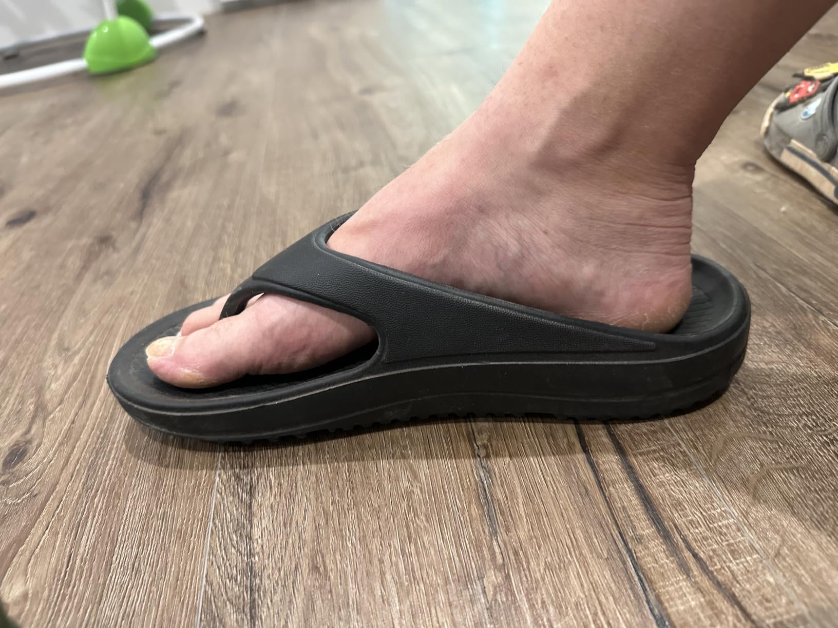 shevalues Orthopedic Sandals for Women, Arch Support Recovery Flip Flops | Orthotic Pillow Soft Summer Beach Shoes, Comfortable for Plantar Fasciitis customer photo 2