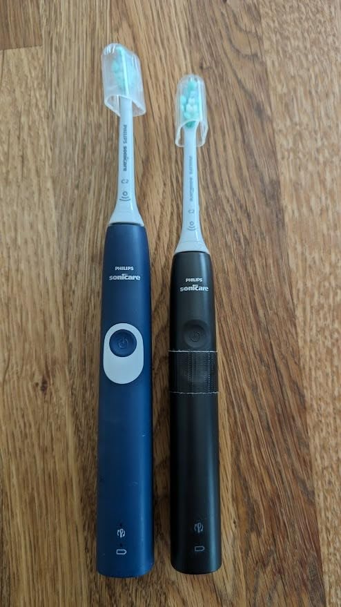 Philips Sonicare 4100 Rechargeable Electric Toothbrush, 1 Brush Head, Black customer photo 1