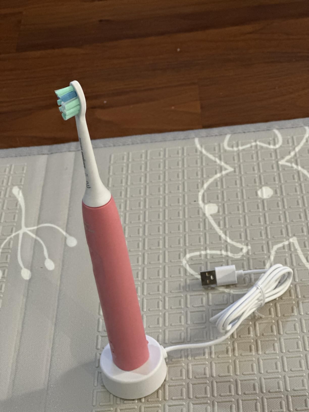 Philips Sonicare 4100 Rechargeable Electric Toothbrush, Deep Pink customer photo 1