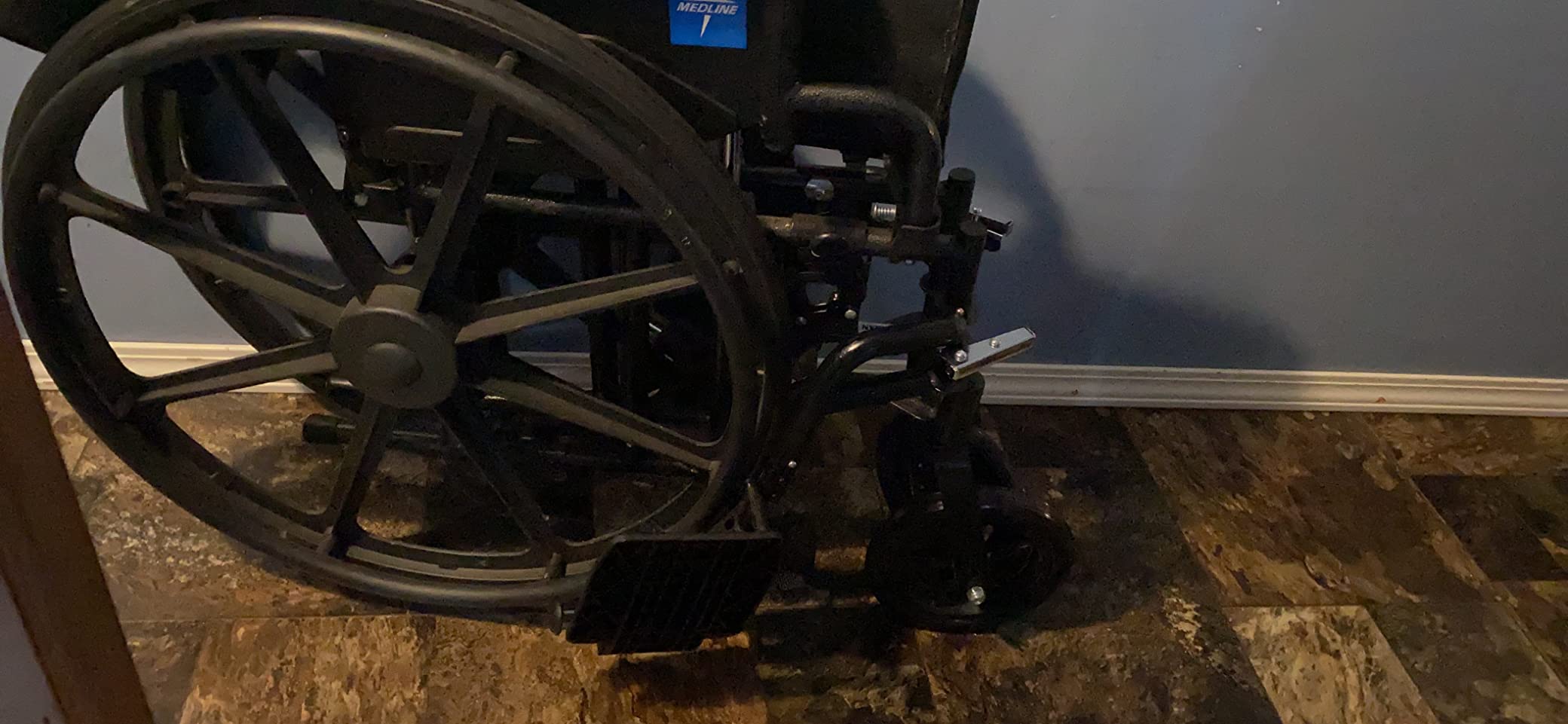 Wheelchair Elevating Legrests ,Composite Footplates Non-Padded Calf Supports,for Standard Wheelchairs,1 Pair customer photo 1