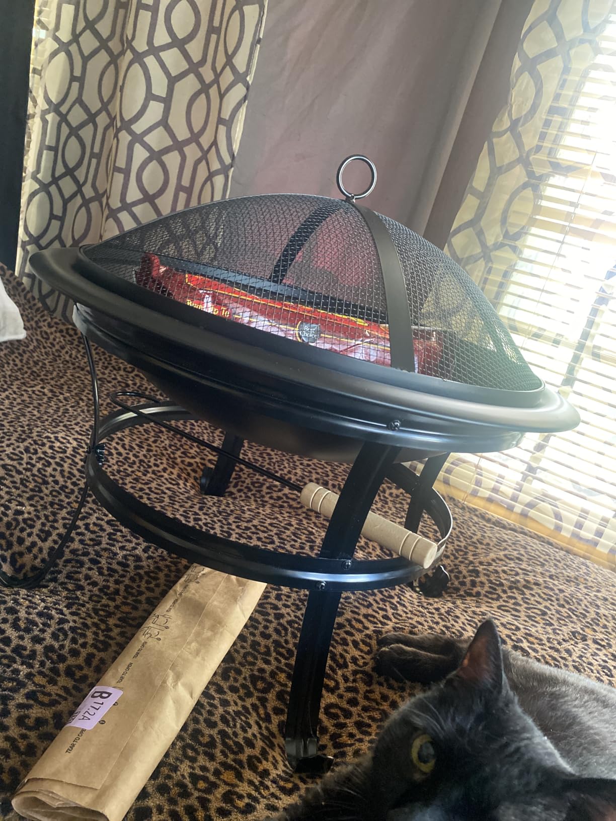 Gas One 22 in Outdoor– Wood Burning Fire Pit with Mesh Lid and Fire Picker – Durable Alloy Steel Fire Pits for Outside – Small Fire Pit for Backyard, Porch, Deck, Camping, BBQ customer photo 1