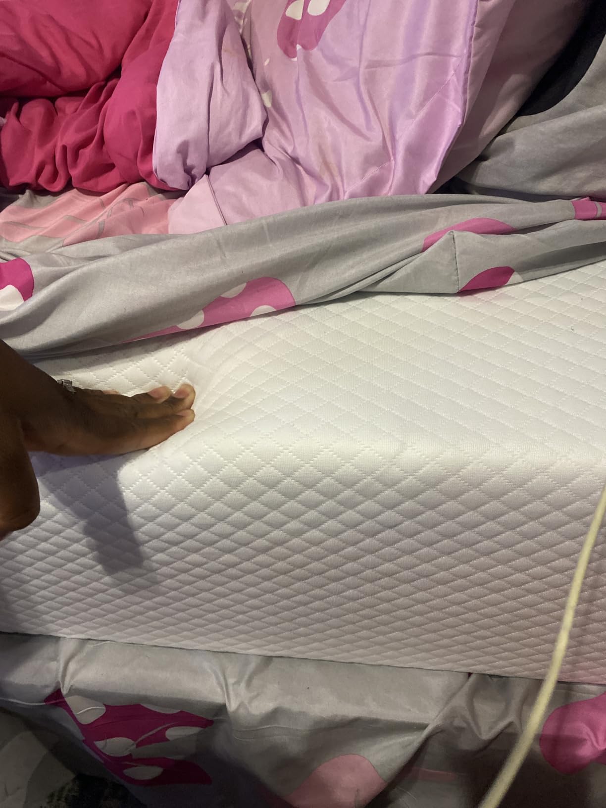 FDW | 10 Inch Queen Mattress | Medium Firm | Gel Memory Foam | White customer photo 2