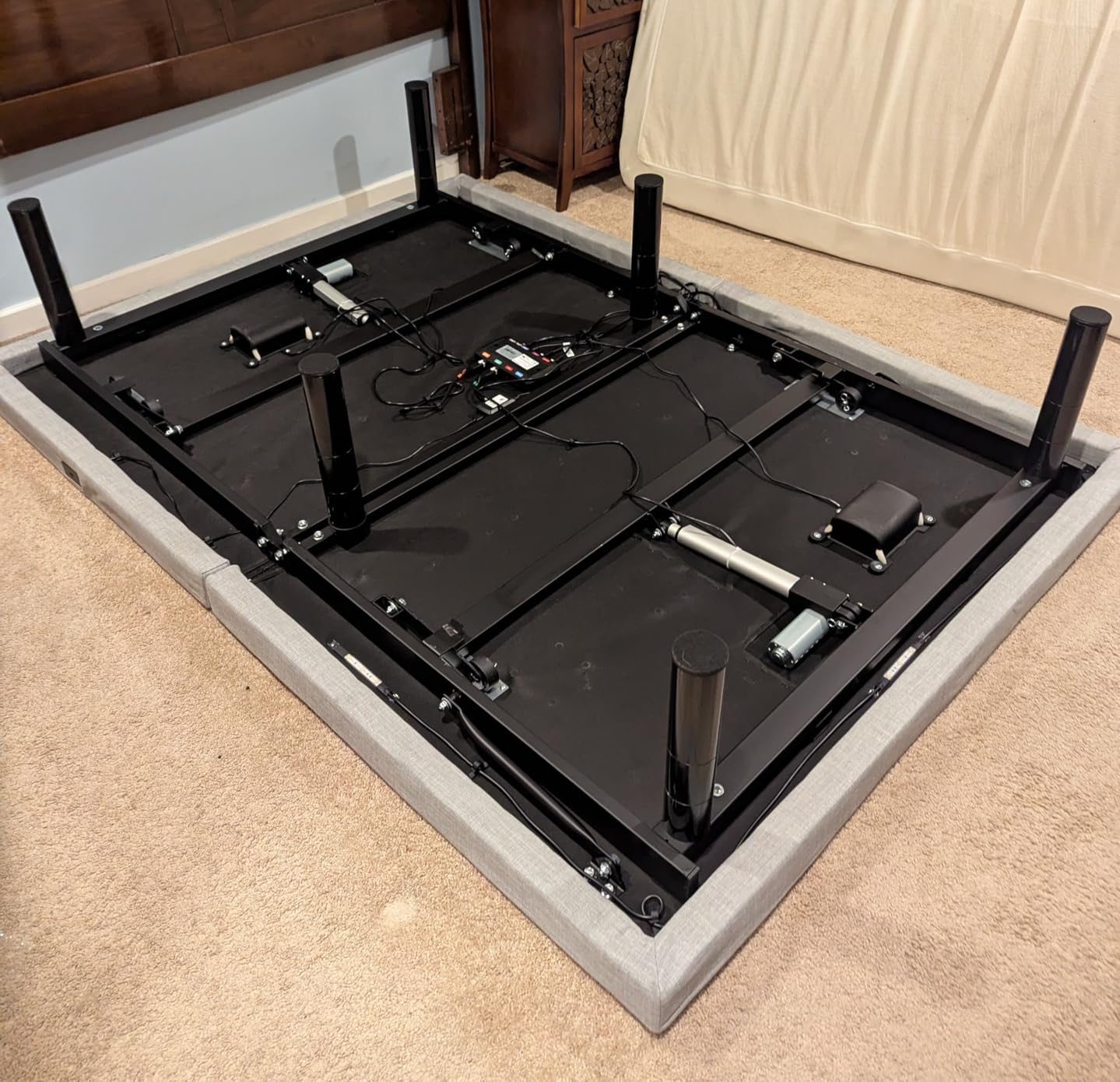 Irvine Home Collection Split King Adjustable Bed Base | Full Body Massage | USB Ports | Zero Gravity | Anti-Snore | Memory Positions | Under Bed Lighting | Wireless Remote | Syncable customer photo 2