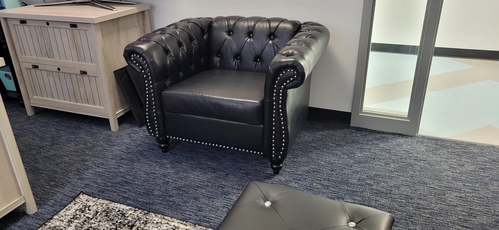 LEVNARY Chesterfield Sofa, Classic Tufted Upholstered Leather Couch, Modern 3 Seater Couch Furniture with Tufted Back for Living Room Office (Black) customer photo 2
