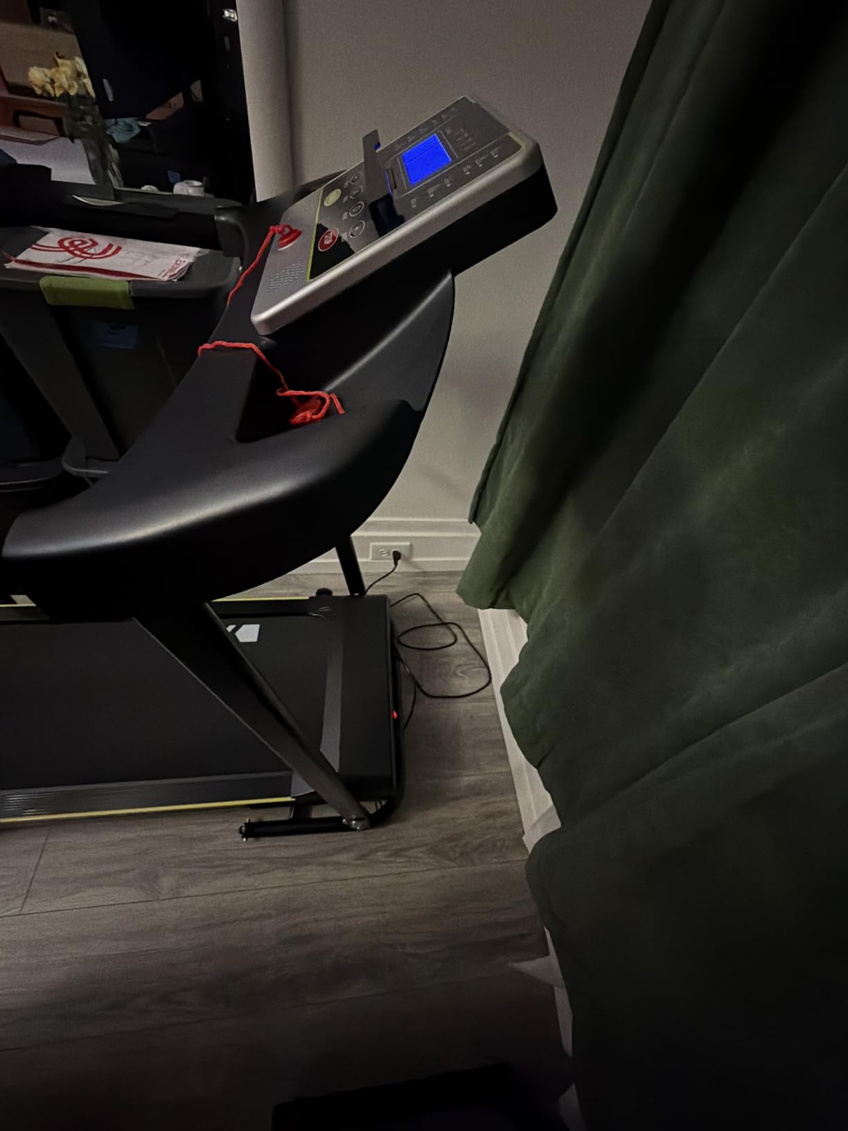 Redliro Walking Treadmill for Seniors with Long Handrails for Home customer photo 1