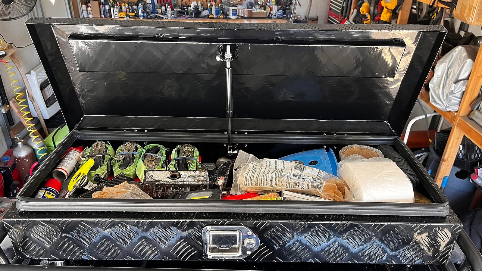 39 Inch Aluminum Heavy Duty Truck Bed Tool Box Black (39