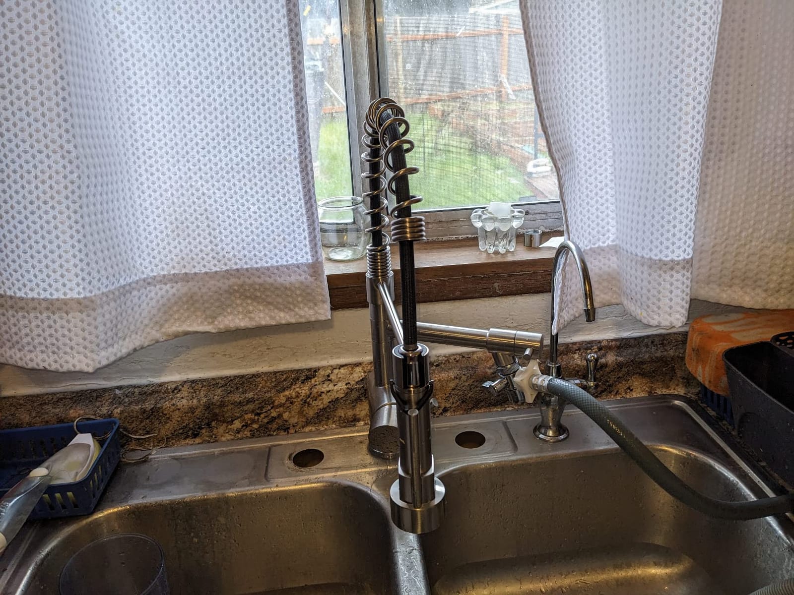 VFAUOSIT Commercial Kitchen Faucet with Pull Down Sprayer, Brushed Nickel customer photo 1