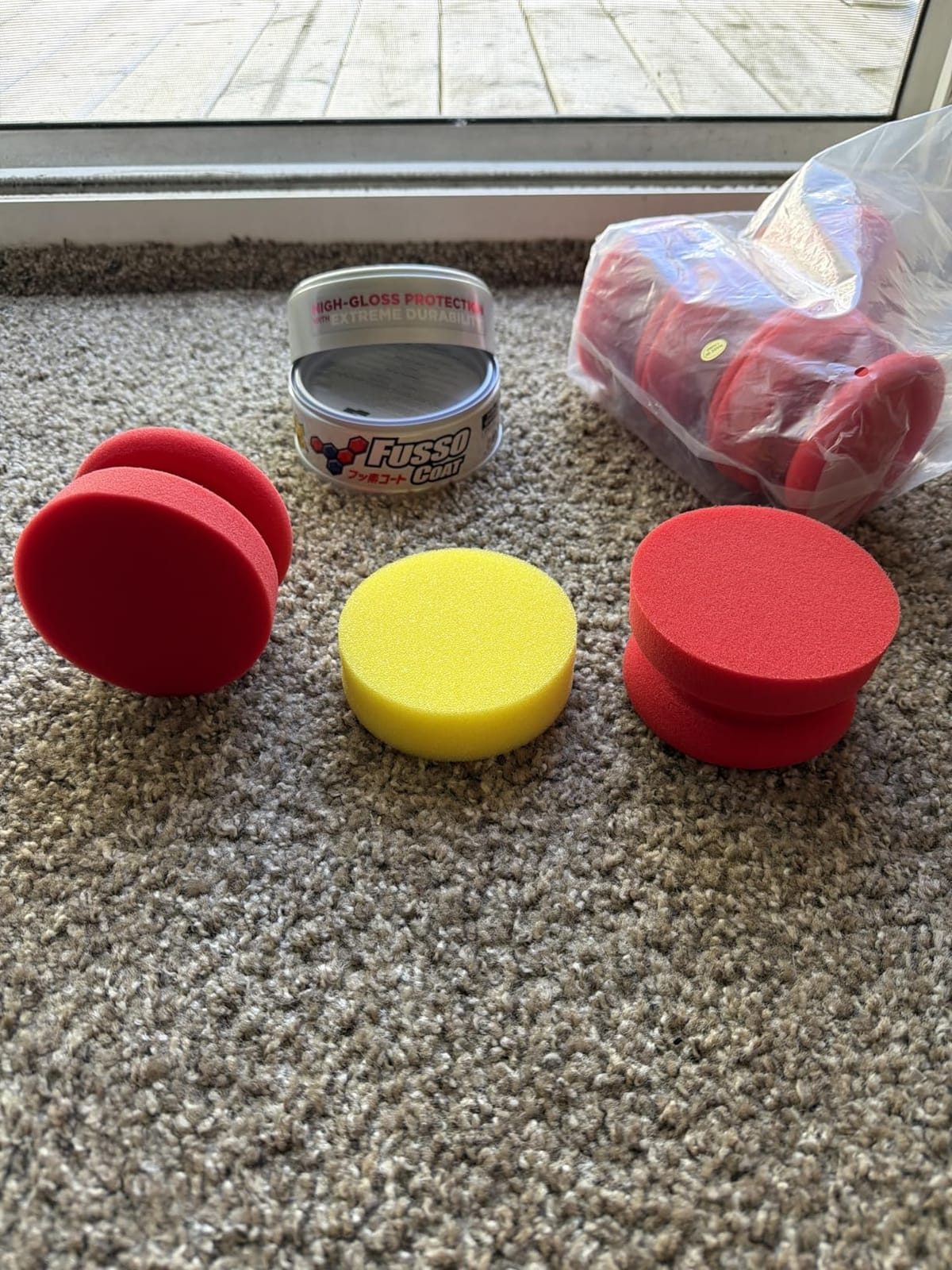 SPTA Tire Shine Applicator, 6Pcs Foam Applicator Pads, Round Shape Side Pressing Hand Polishing Sponge Pads Kit Tire Shine Applicator Pad Tire Dressing Applicator Pad for Applying Tire Shine customer photo 1