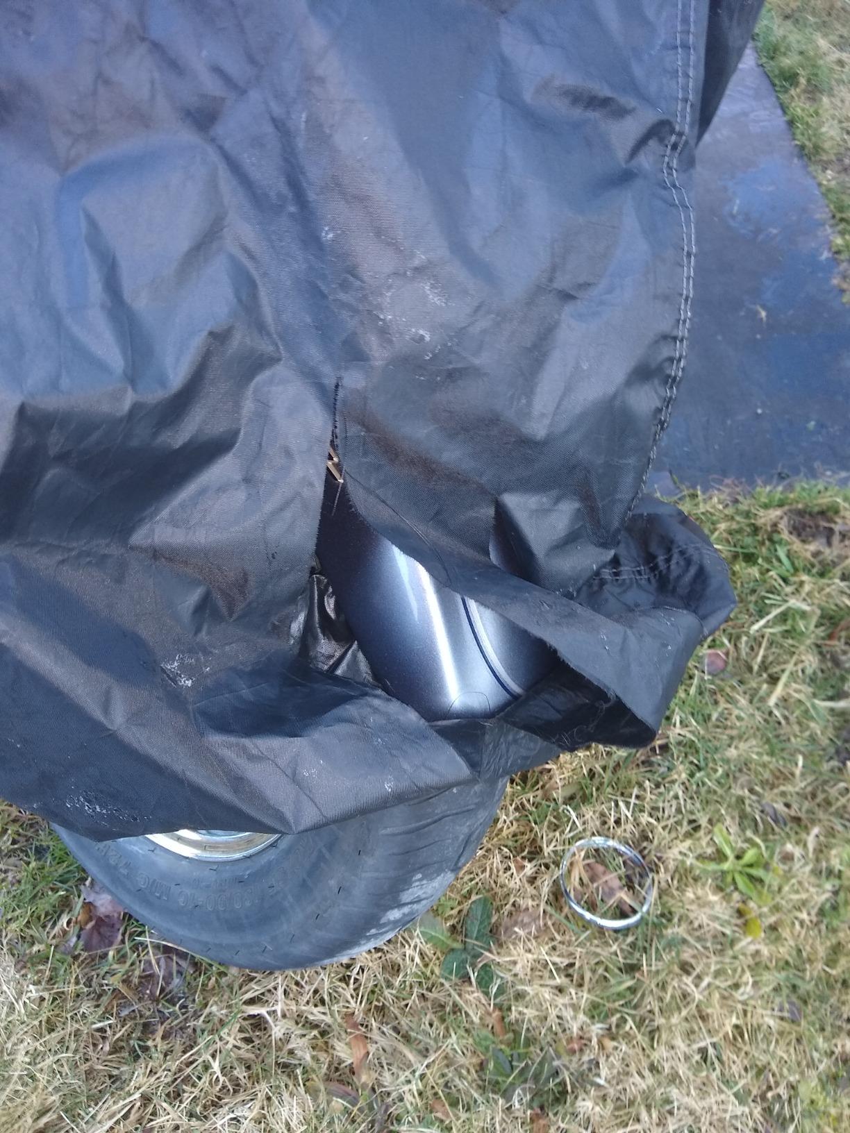 Anglink Waterproof Motorcycle Cover, 210D Oxford Heavy Duty Motorbike Cover for Outdoor Storage, Rain Sun Dust UV Protection with Lock Holes, Universal Fit up to 96.5