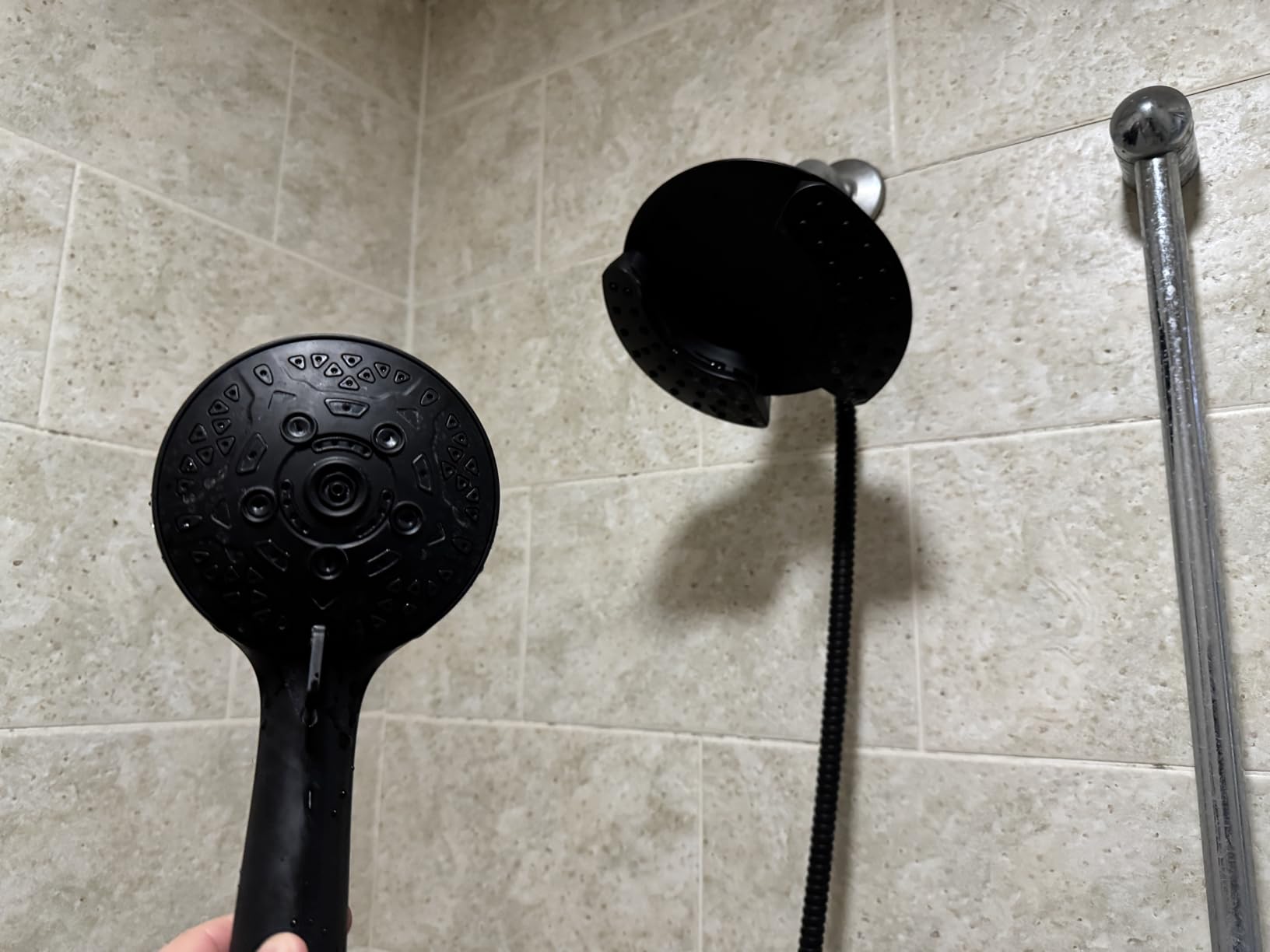 INAVAMZ 2 in 1 Shower Head with Handheld Combo High Pressure Silver 1.8 GPM customer photo 2