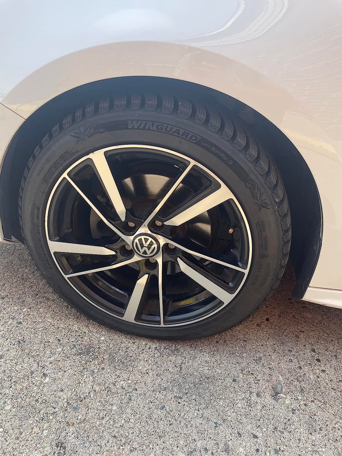 Nexen Winguard Winspike 3 Winter 245/60R18 105T Passenger Tire customer photo 1