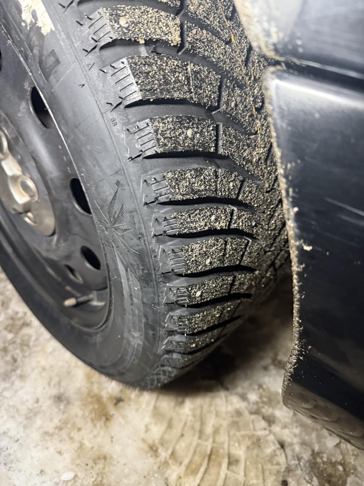 Nexen Winguard Winspike 3 Winter 245/60R18 105T Passenger Tire customer photo 2