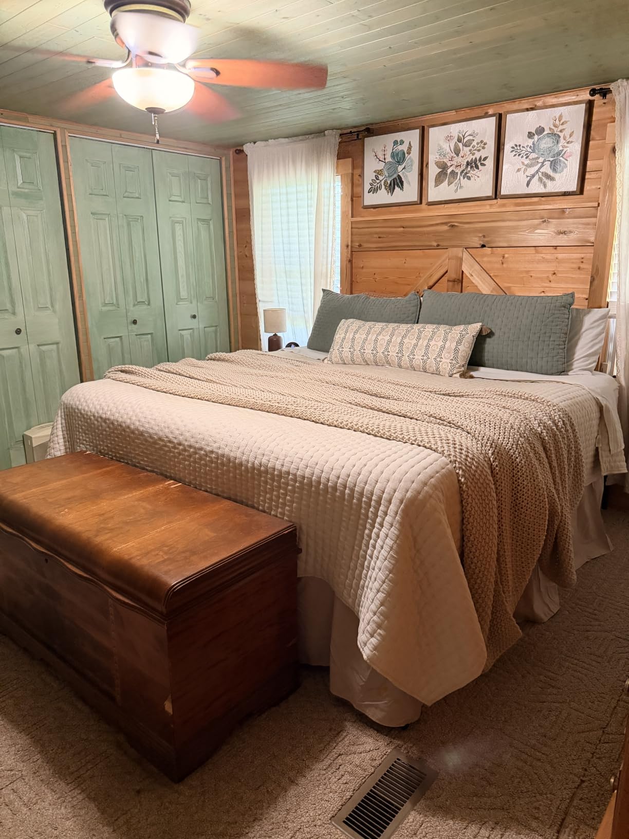 NEW JETO Metal Bed Frame,King Size Bed Frame with Storage Space,18 Inch customer photo 2