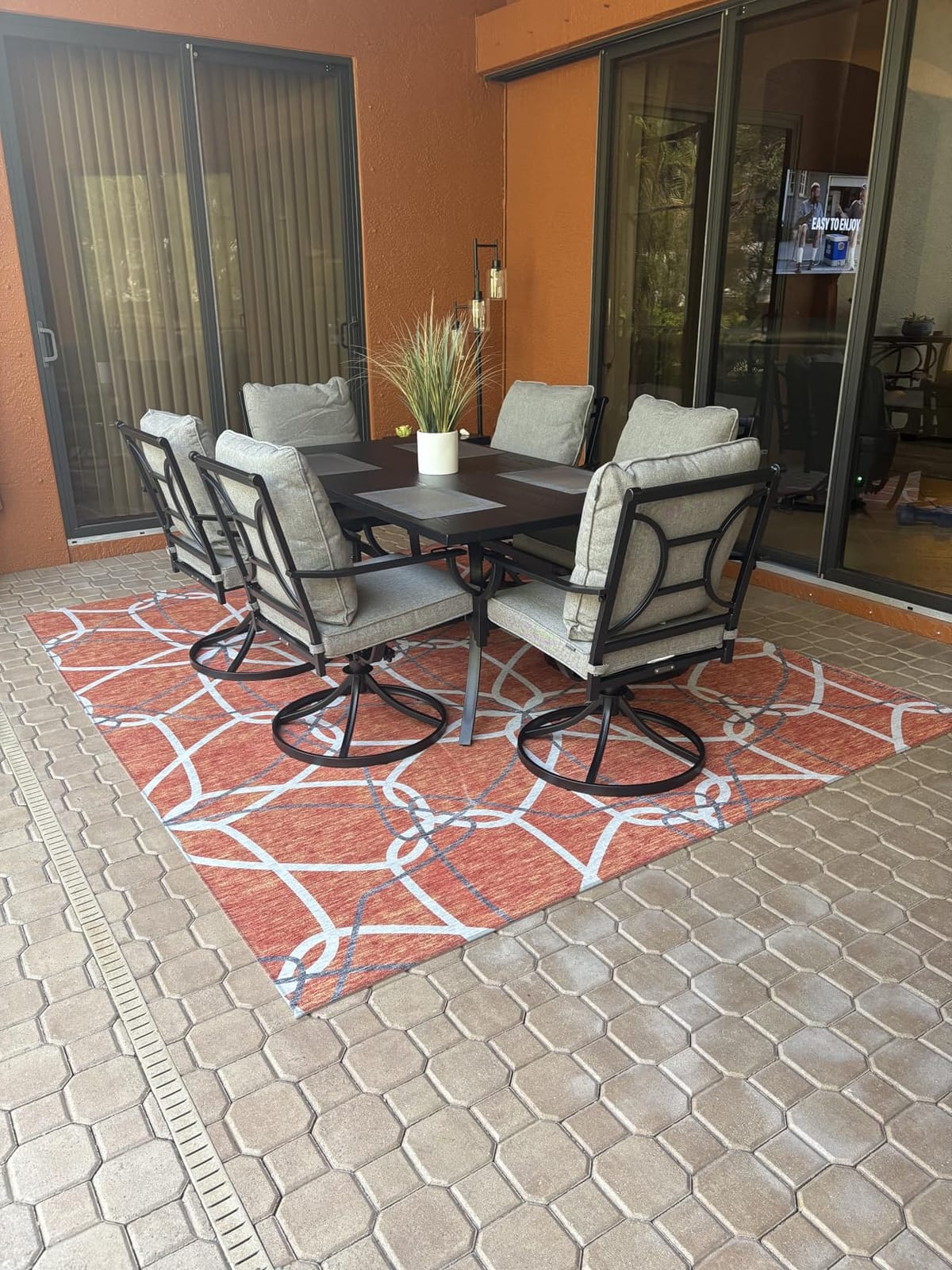 Grand patio 7-Piece Outdoor Dining Set for 6 with Swivel Patio Chairs customer photo 1