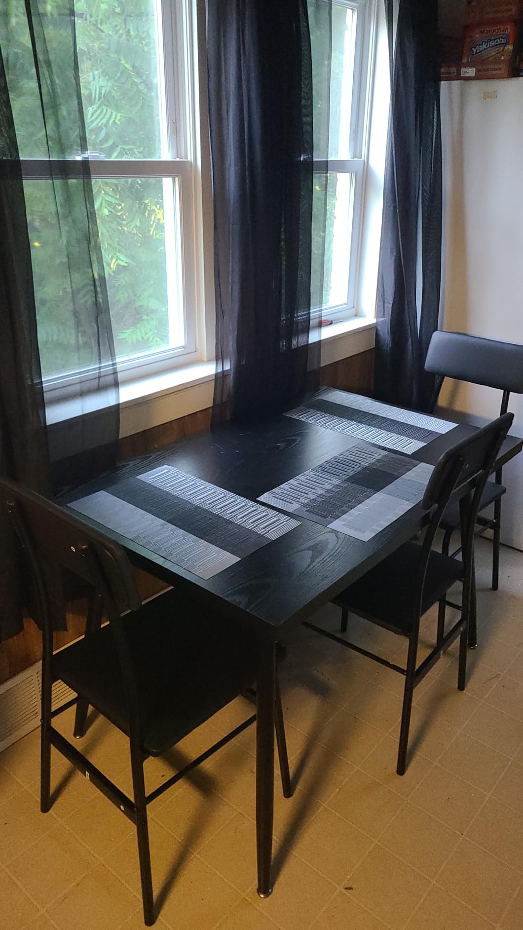 Gizoon Dining Table Set for 4, Modern Kitchen Table with Chairs, Black customer photo 1