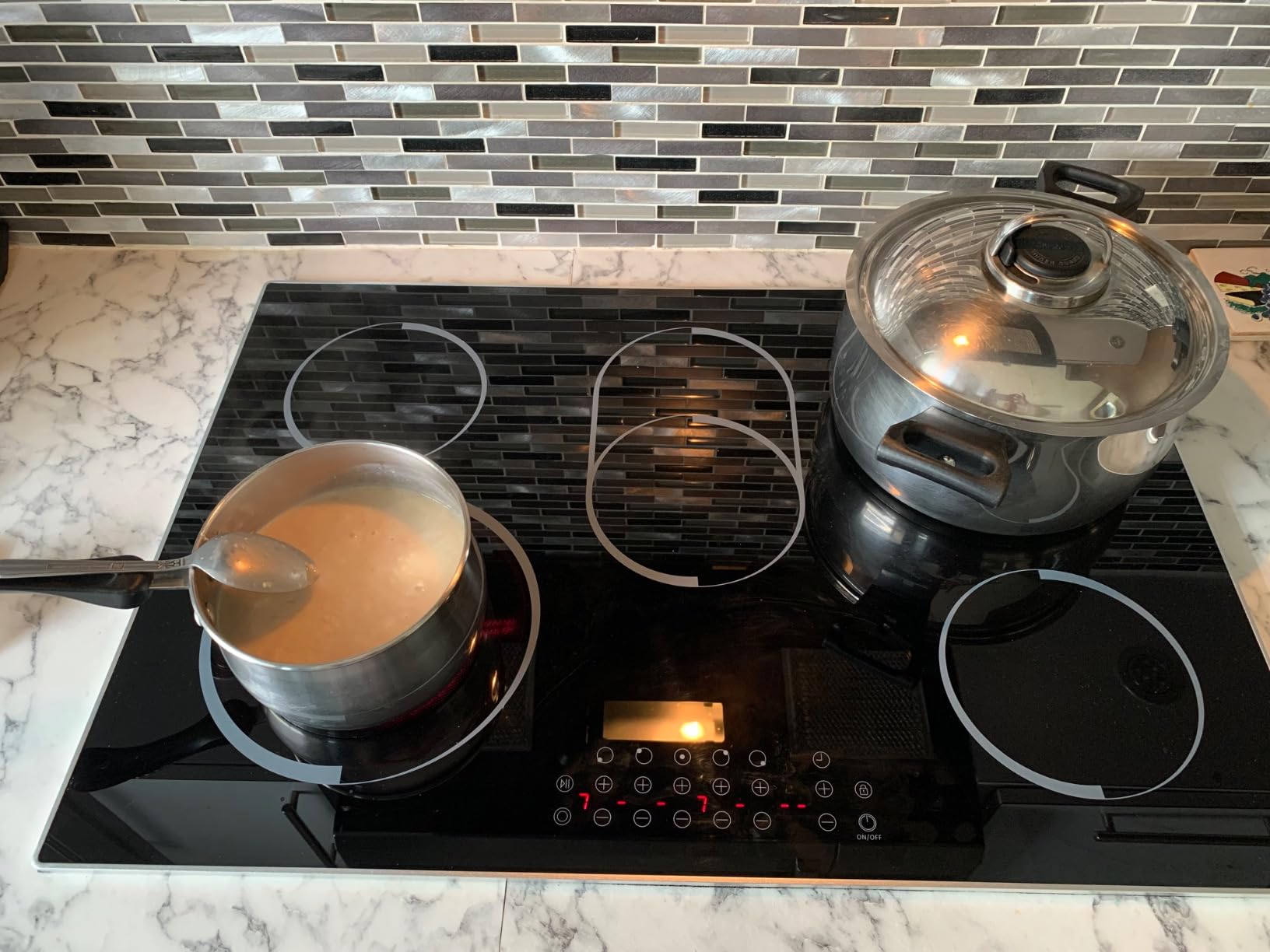 30 Inch Electric Cooktop 5 Burners 8600W High Power, Built-in 240V customer photo 2