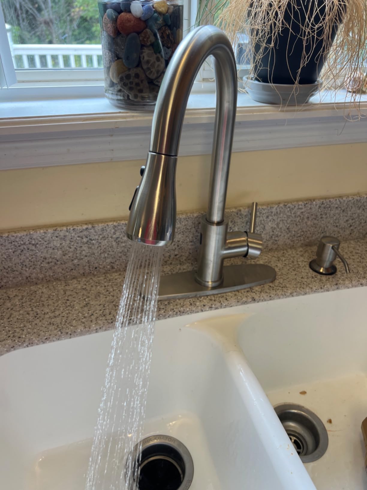 Kicimpro Touchless Kitchen Faucet with Pull Down Sprayer Brushed Nickel, Side Motion Sensor Kitchen Touchless Faucet with Water Line, Two Control Modes Touchless Faucet for Kitchen Sink, Single Handle customer photo 1