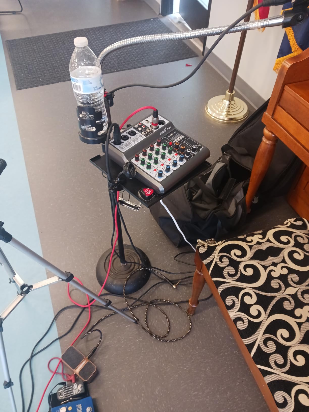 Aveek 5 Channel Audio Mixer, Built-in PC Recording Interface Sound Board customer photo 2