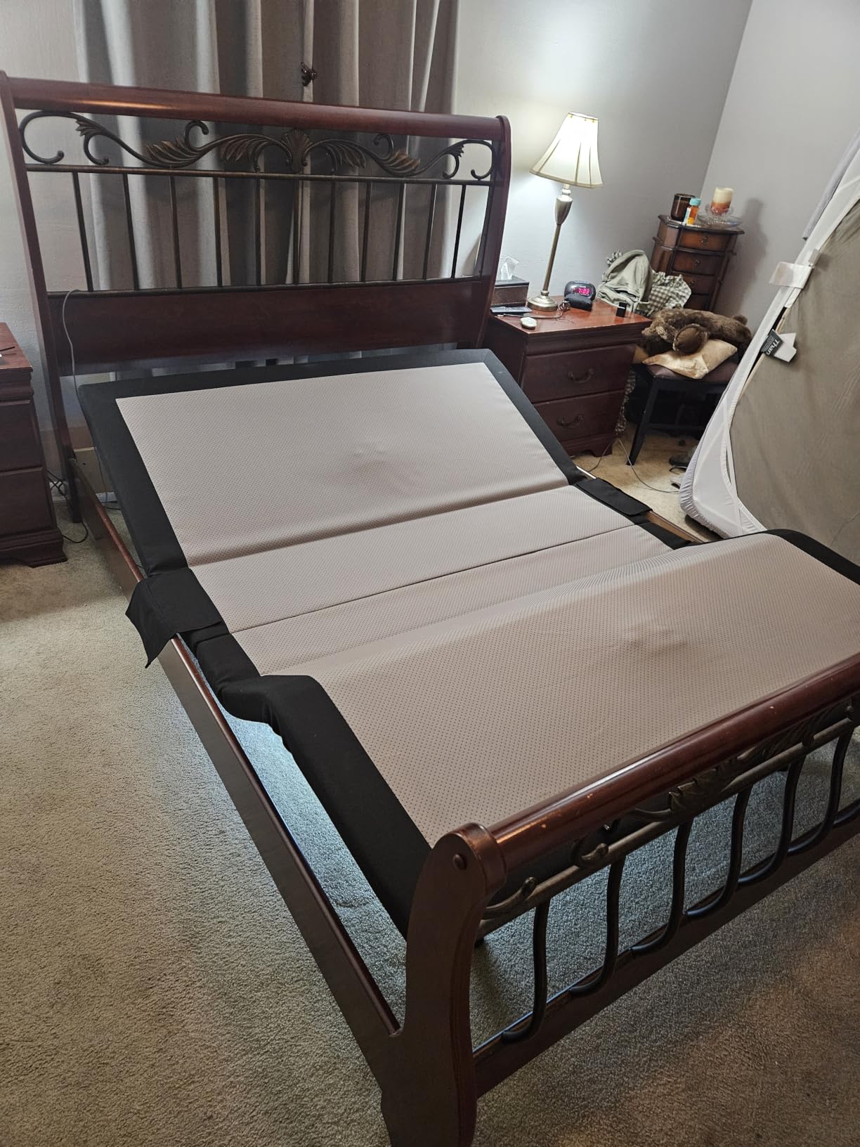 Tami Tami T600 Adjustable Bed Frame Queen Size with Remote & Massage - Electric Beds Bases, Zero Gravity, Dual Side USB, Side Pockets, Nightlight, Quiet Motor, Wireless Remote, 5 Min Easy Assembly customer photo 2