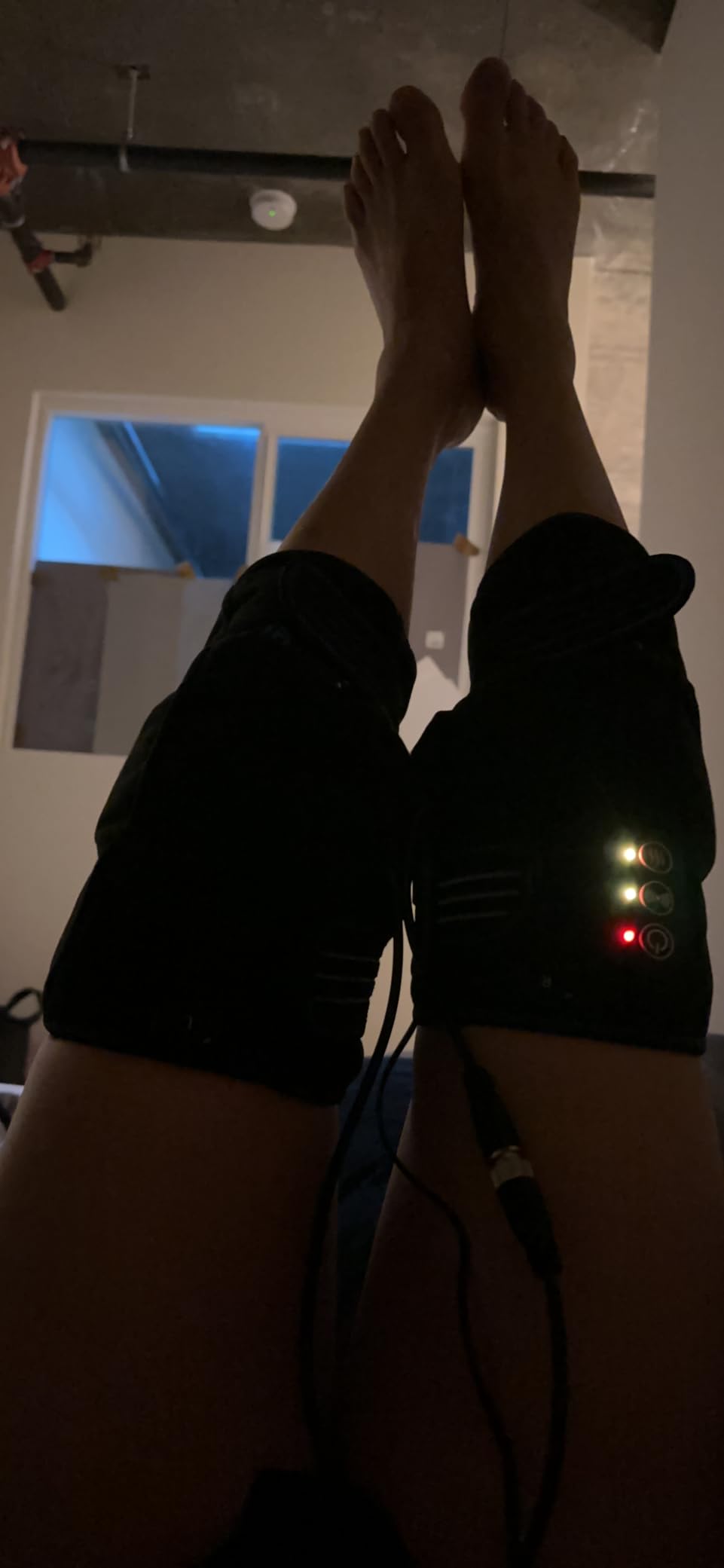 comrelax Knee Massager with Heat & Vibration, Heating Pad for Knee Pain Relief, Heating Pad for Leg Pain, Leg Massager, 3 Vibration Modes 3 Heat Levels, AC Adapter Heating Faster (No Battery) customer photo 2