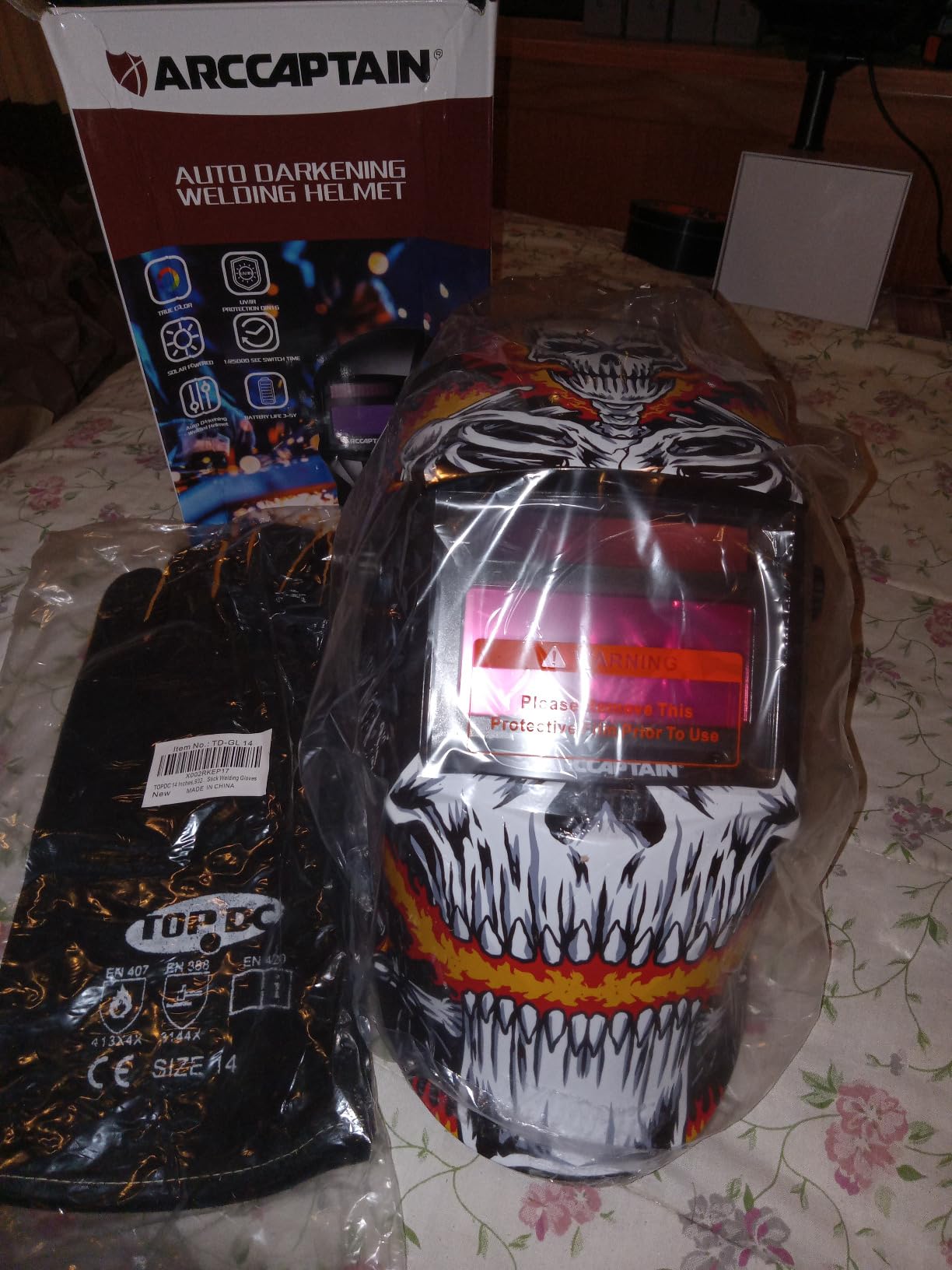ARCCAPTAIN Welding Helmet Auto Darkening, 1/25000s Response, Shade 4/9-13 customer photo 1