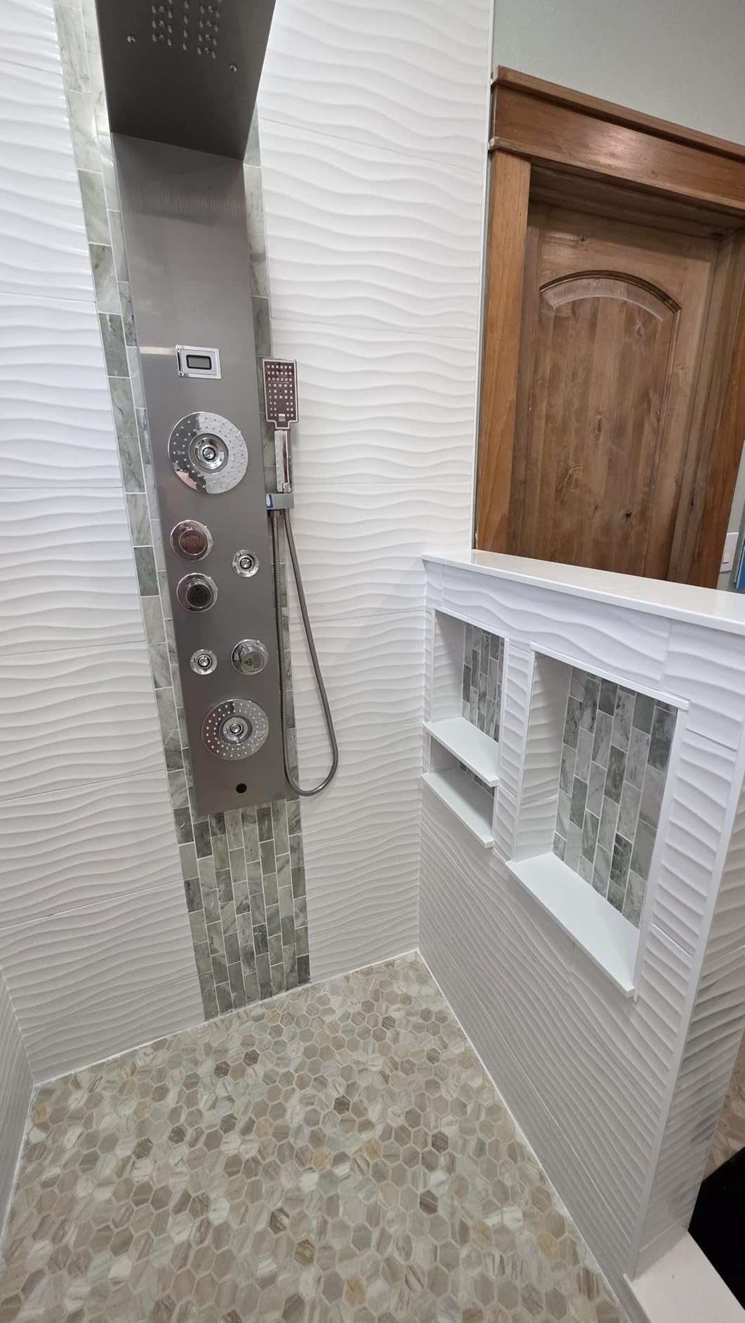 ELLO&ALLO Stainless Steel Shower Panel Tower System,LED Rainfall Waterfall Shower Head 6-Function Faucet Rain Massage System with Body Jets, Brushed Gold customer photo 2