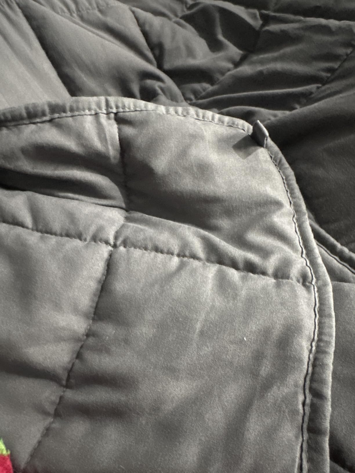 yescool King Size Weighted Blanket for Adults (20 lbs, 80” x 87”, Grey) Cooling Heavy Blanket for Sleeping Perfect for 190-210 lbs, Breathable Blanket for Adults & Couple All Season, Machine Washable customer photo 1