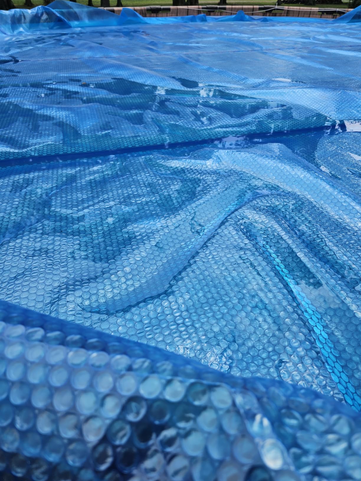 In The Swim 18' Standard Blue Round Solar Pool Cover 8 Mil customer photo 1