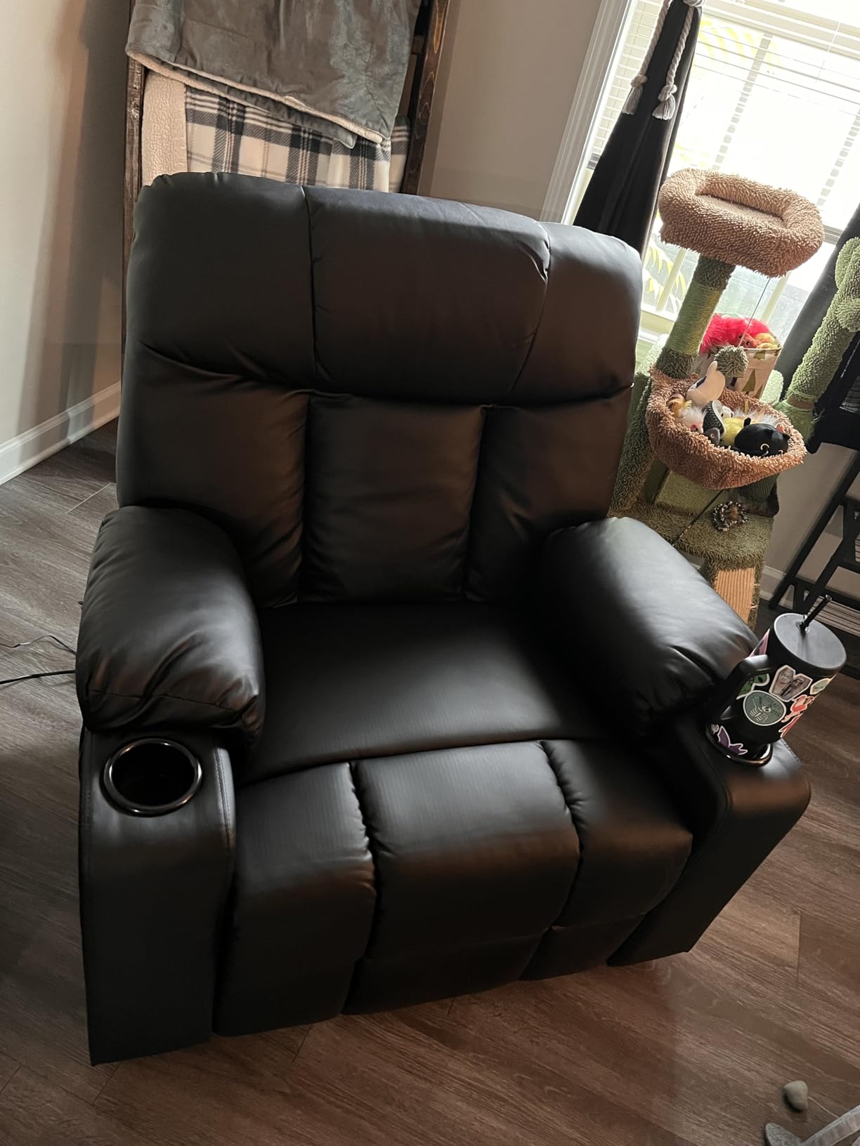 Bonzy Home Power Lift Recliner Chair with Heat and Massage, Faux Leather customer photo 1