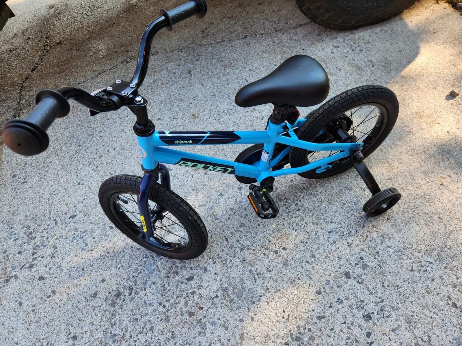 Chipmunk Kids Bike 12 14 16 18 Inch Bicycle with Training Wheels Beginners Boys Girls Ages 3-10 Years Multiple Colors customer photo 2